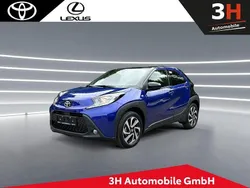Blau Neu 2025 Toyota Aygo Kleinwagen | 19.590 €