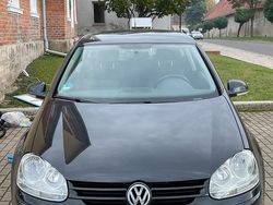 Schwarz Gebraucht 2006 VW Golf V Kleinwagen | 4.000 € (Fairer Preis)