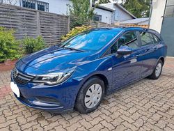 Blau Gebraucht 2017 Opel Astra Innovation Kombi | 9.300 € (Guter Preis)