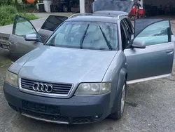 Grau Gebraucht 2002 Audi A6 Allroad Kombi | 1.650 €