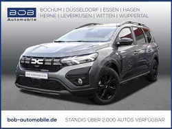 Schiefergrau (grau) Gebraucht 2024 Dacia Jogger Extreme Van / Kleinbus | 28.222 € (Etwas zu teuer)
