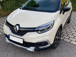 Beige Gebraucht 2019 Renault Captur Collection SUV | 12.800 € (Fairer Preis)