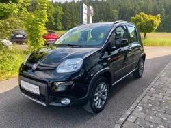 Schwarz Gebraucht 2017 Fiat Panda 4x4 Kleinwagen | 13.990 € (Teuer)