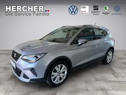 Grau Gebraucht 2023 Seat Arona Xperience SUV | 18.998 € (Fairer Preis)