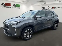 Marlingrau metallic Gebraucht 2024 Toyota Yaris Hybrid Plus | 28.450 € (Fairer Preis)