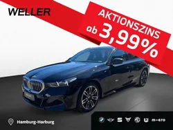 Saphirschwarz (schwarz) Gebraucht 2024 BMW 520 M Sport Kombi | 52.850 € (Superpreis)