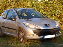 Silber Gebraucht 2009 Peugeot 206+ Kleinwagen | 1.000 € (Fairer Preis)