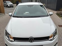 Weiß Gebraucht 2016 VW Polo Kleinwagen | 5.500 € (Fairer Preis)