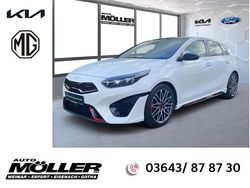 Weiß Gebraucht 2021 Kia Ceed GT Comfort Limousine | 29.749 € (Teuer)