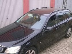 Schwarz Gebraucht 2010 Mercedes 200 Kombi | 3.950 € (Superpreis)