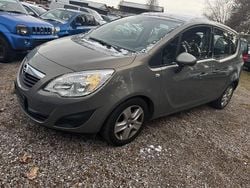 Braun Gebraucht 2011 Opel Meriva Edition Van / Kleinbus | 1.850 € (Guter Preis)