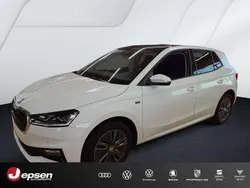Moonweiss metallic Gebraucht 2024 Skoda Fabia Drive Kleinwagen | 22.470 € (Fairer Preis)