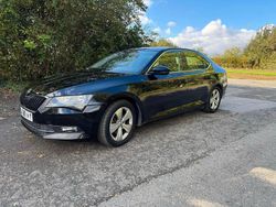 Schwarz Gebraucht 2018 Skoda Superb Limousine | 6.900 € (Superpreis)