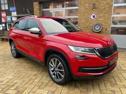 Rot Gebraucht 2019 Skoda Kodiaq Scout 4x4 SUV | 28.990 € (Etwas zu teuer)