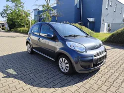 Grau Gebraucht 2010 Citroën C1 Kleinwagen | 2.690 €