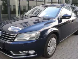 Blau Gebraucht 2011 VW Passat Highline Kombi | 9.500 € (Fairer Preis)