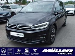 Schwarz Gebraucht 2024 VW Touran Highline Van / Kleinbus | 37.690 € (Etwas zu teuer)