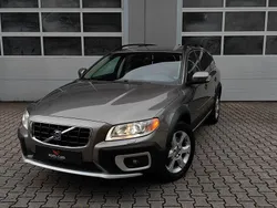 Oyster grey pearl / metallic Gebraucht 2009 Volvo XC70 Summum SUV | 10.990 € (Guter Preis)