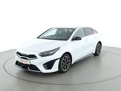Weiß Gebraucht 2022 Kia ProCeed GT-Line Kleinwagen | 25.500 € (Fairer Preis)