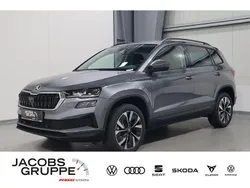 Grau Neu 2025 Skoda Karoq Tour SUV | 44.365 € (Teuer)