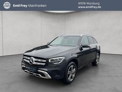 Grau Gebraucht 2021 Mercedes GLC300e SUV | 33.850 € (Guter Preis)