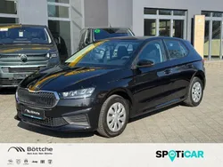 Schwarz Gebraucht 2022 Skoda Fabia Active Limousine | 13.850 € (Fairer Preis)