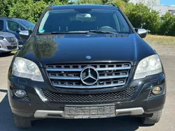 Schwarz Gebraucht 2008 Mercedes ML320 SUV | 5.990 € (Guter Preis)