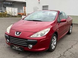Rot Gebraucht 2006 Peugeot 307 CC Tendance Cabrio | 1.999 € (Fairer Preis)