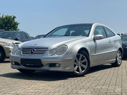 Silber Gebraucht 2001 Mercedes C200 Coupé | 1.990 €