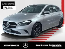 Metalliclack hightechsilber Gebraucht 2024 Mercedes B200 Progressive Van / Kleinbus | 31.890 € (Guter Preis)