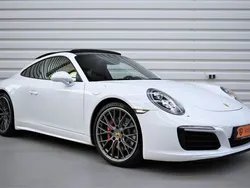 Weiß Gebraucht 2016 Porsche 911 Carrera 4S Coupé | 94.990 € (Fairer Preis)