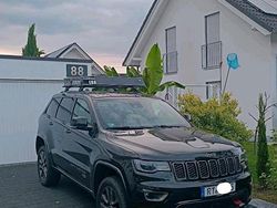 Schwarz Gebraucht 2016 Jeep Grand Cherokee SUV | 27.499 € (Teuer)