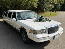 Weiß Gebraucht 1995 Lincoln Town Car Limousine | 9.800 €