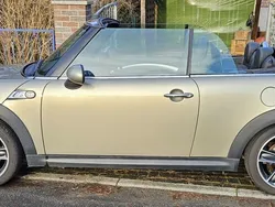 Gold Gebraucht 2010 Mini Cooper S Cabriolet Cabrio | 10.500 € (Etwas zu teuer)