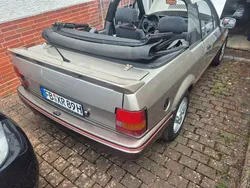 Silber Gebraucht 1989 Ford Escort Cabriolet Cabrio | 2.000 €