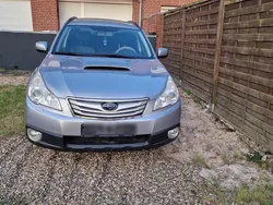 Silber Gebraucht 2012 Subaru Outback SUV | 3.200 € (Superpreis)