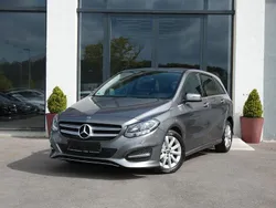 Grau Gebraucht 2017 Mercedes B180 Van / Kleinbus | 17.850 € (Guter Preis)