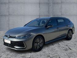 Grau Gebraucht 2025 VW Passat R-line Kombi | 44.444 € (Etwas zu teuer)