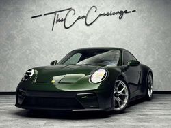 Oakgrünmetallic neo Gebraucht 2025 Porsche 911 GT3 Coupé | 227.400 €