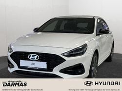Weiß Neu 2025 Hyundai i30 Advantage Limousine | 25.990 € (Guter Preis)
