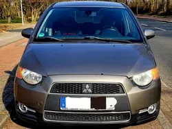 Grau Gebraucht 2009 Mitsubishi Colt Intense Kleinwagen | 2.590 € (Fairer Preis)