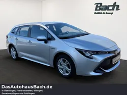 Silber Gebraucht 2020 Toyota Corolla Business Edition Kombi | 22.990 € (Fairer Preis)