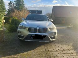 Silber Gebraucht 2018 BMW X1 Advantage SUV | 15.800 € (Guter Preis)