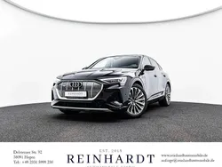 Mythosschwarz metallic Gebraucht 2023 Audi e-tron Sportback S-Line SUV | 43.395 € (Guter Preis)