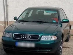 Grün Gebraucht 1996 Audi A4 Limousine | 2.500 € (Etwas zu teuer)