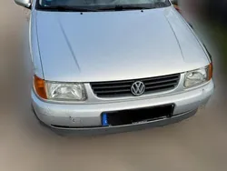 Silber Gebraucht 1999 VW Polo Kleinwagen | 1.400 € (Fairer Preis)