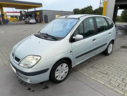 Gebraucht 2002 Renault Scénic Expression Van / Kleinbus | 690 € (Guter Preis)