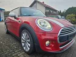 Rot Gebraucht 2017 Mini Cooper Kleinwagen | 12.500 € (Superpreis)