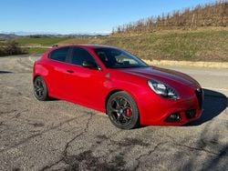 Rot Gebraucht 2010 Alfa Romeo Giulietta Quadrifoglio Verde Limousine | 16.900 €