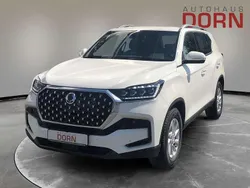 Grand white Neu 2025 Ssangyong Rexton SUV | 38.990 €